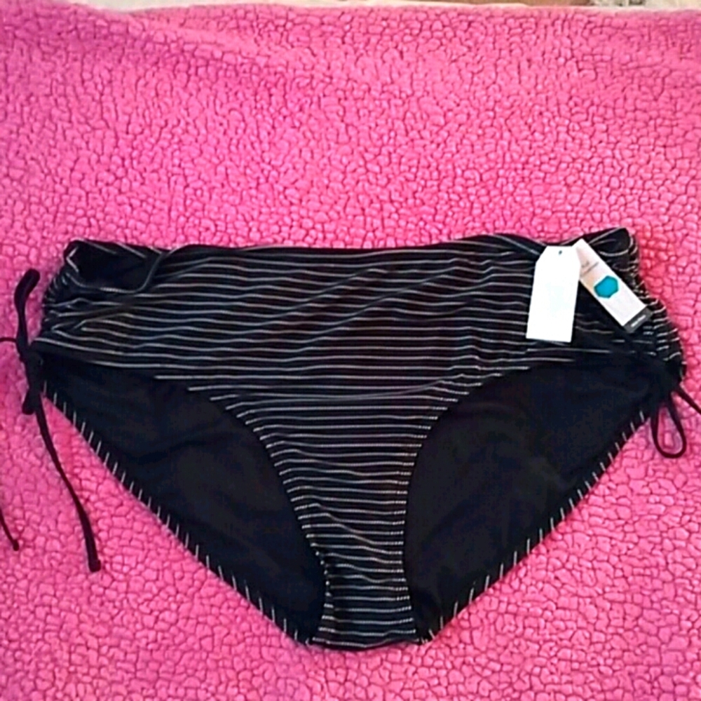 5 for $20  Time and Tru Bikini Bottom, 2X (20w-22w)